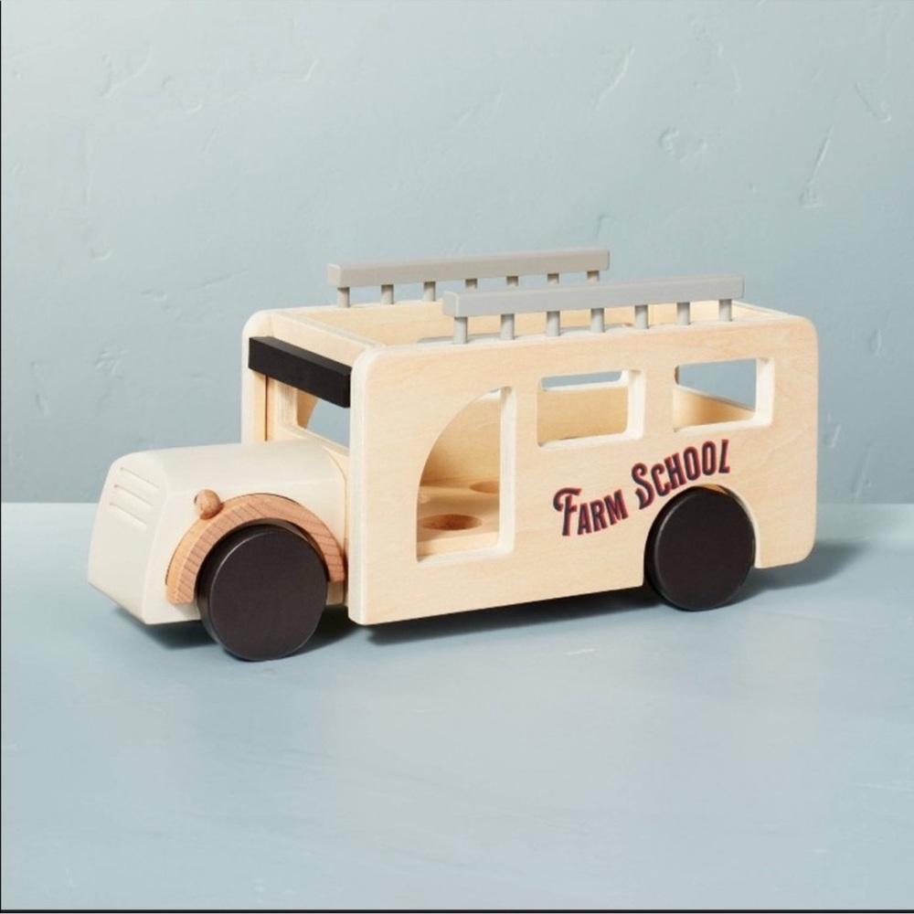 Hearth & Hand Wooden Farm School Bus for Wood Peg Pals BRAND NEW